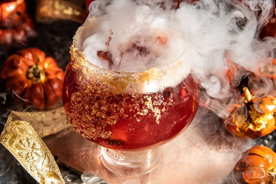 dry ice themed party drinks